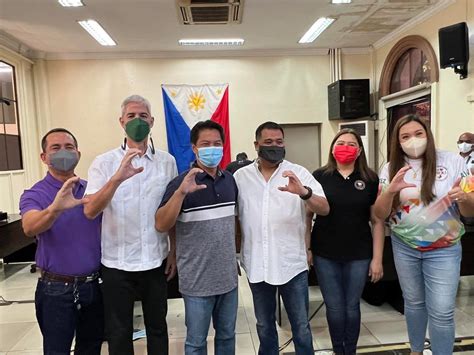 Bong Lacson, Jeffrey Ferrer runaway winners in .